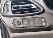 Hyundai i30 27