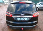 Ford S-MAX 5