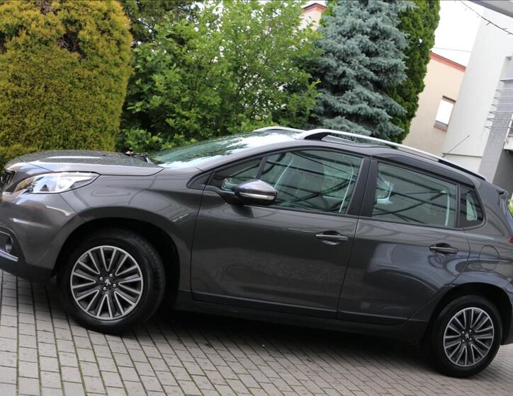 Peugeot 2008 13