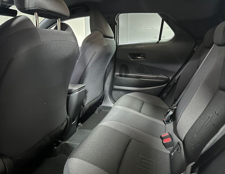 Toyota C-HR 9