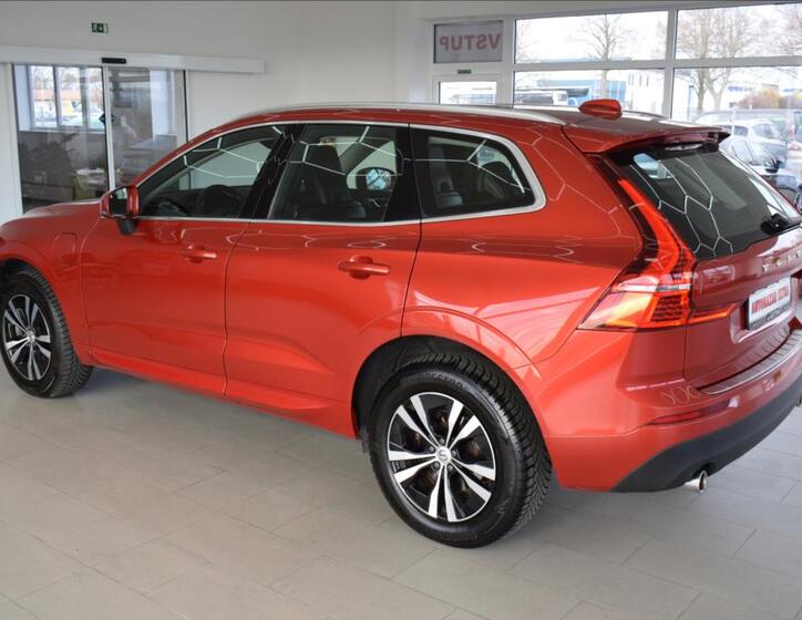 Volvo XC60 8