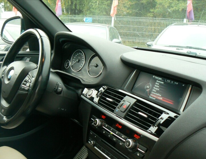 BMW X3 21