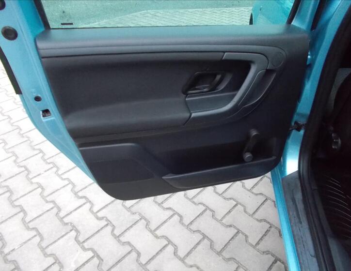 Škoda Roomster 19