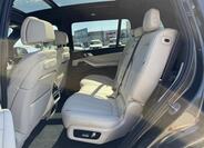 BMW X7 31