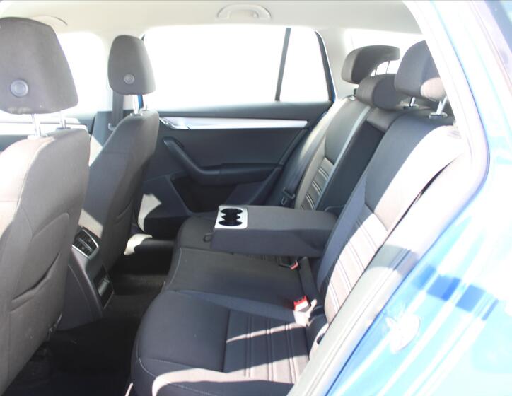 Škoda Octavia 11
