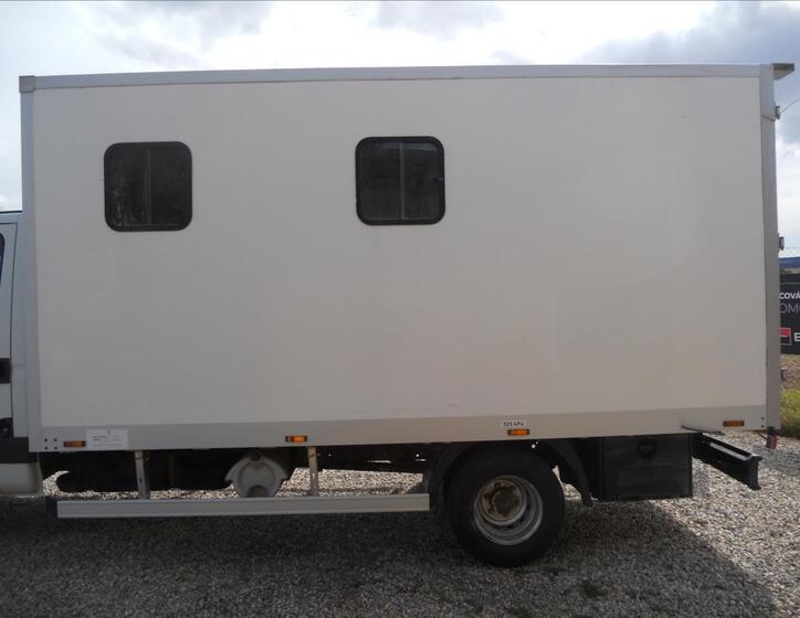 Iveco Daily 9