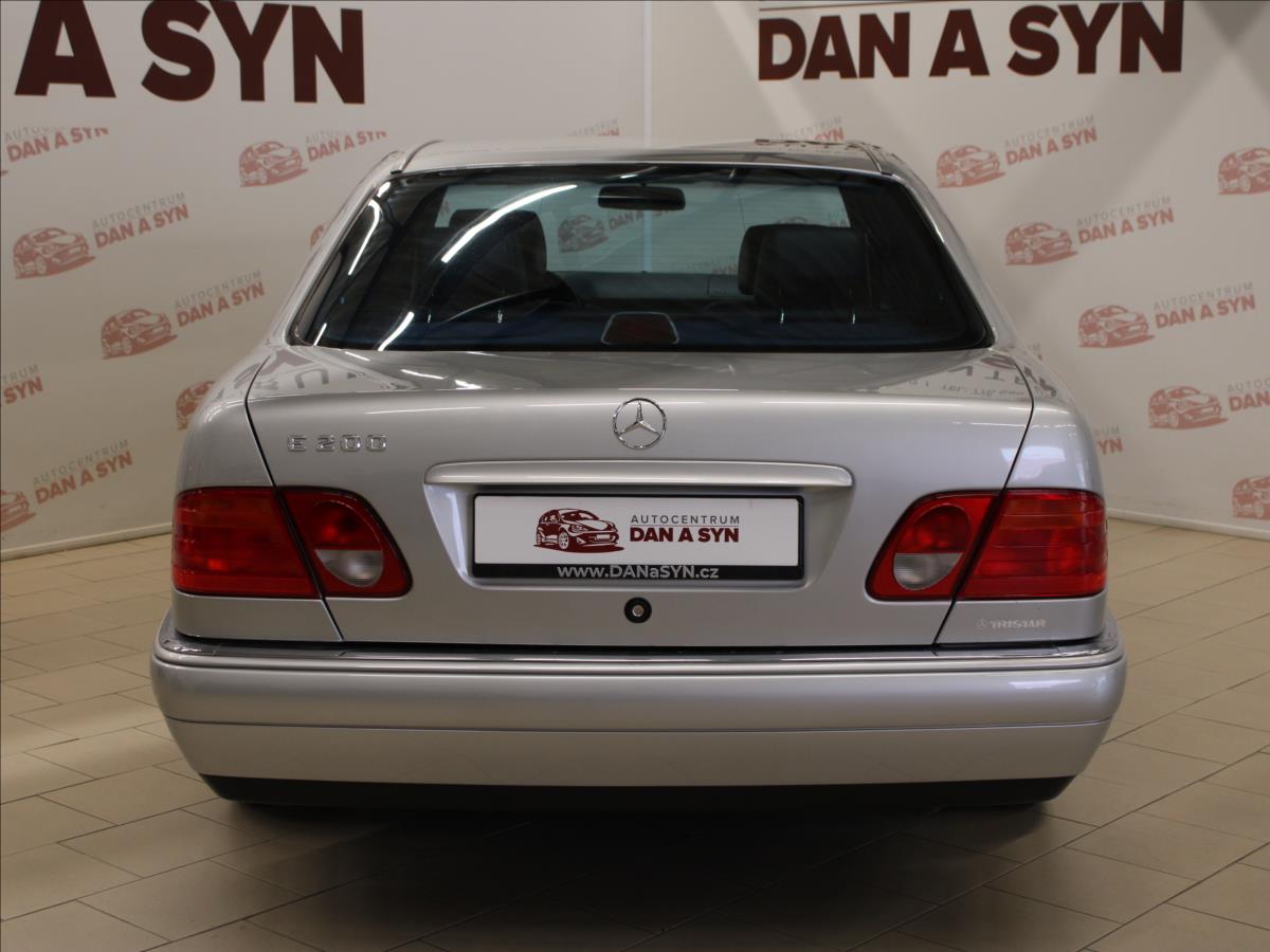 Mercedes-Benz Třídy E