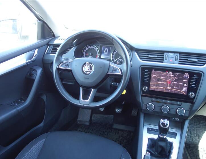 Škoda Octavia 18