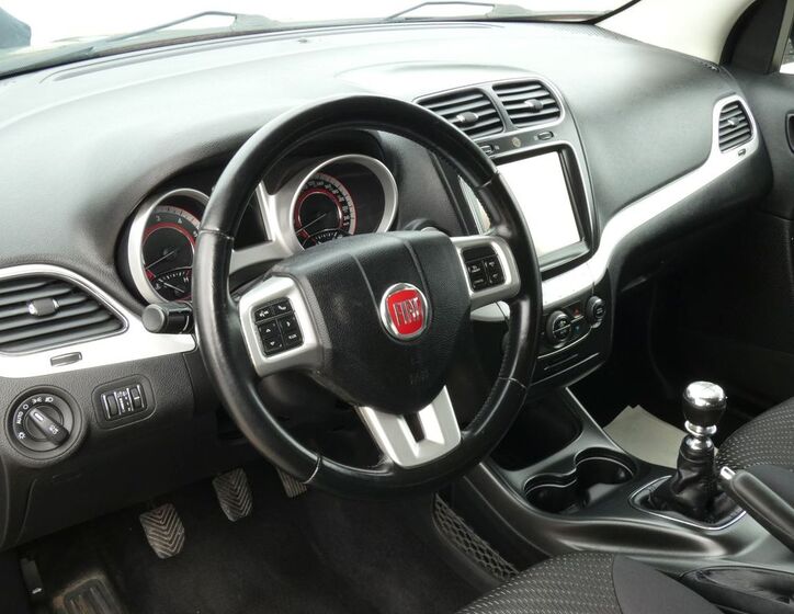 Fiat Freemont 24
