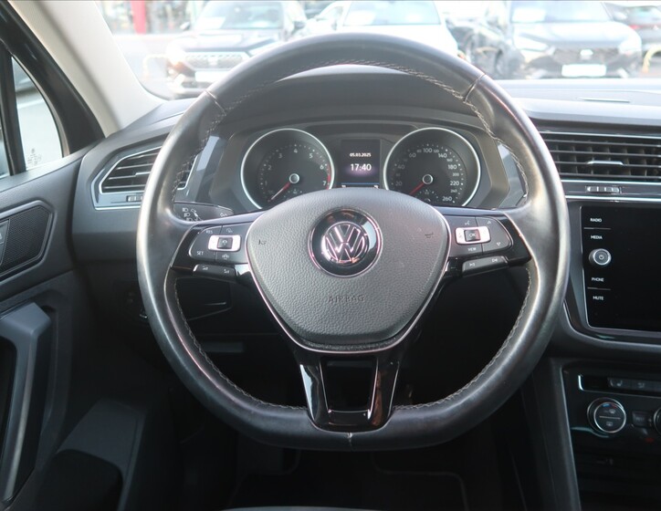 Volkswagen Tiguan 22