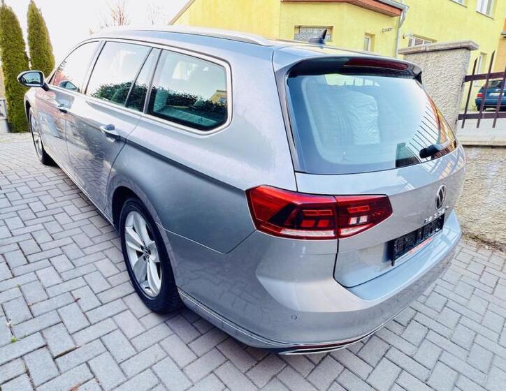 Volkswagen Passat 16