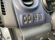 Opel Vivaro 16