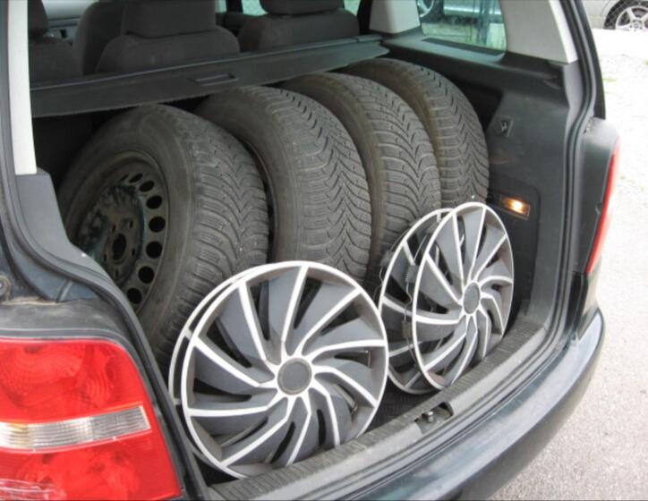 Volkswagen Touran 9