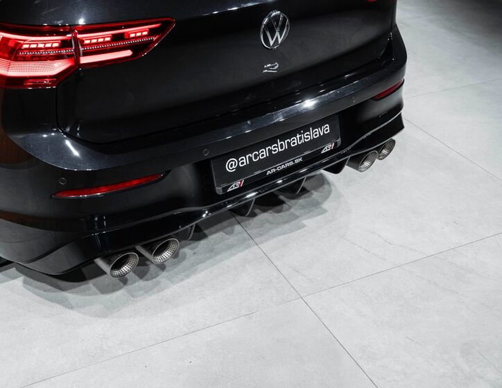 Volkswagen Golf 35