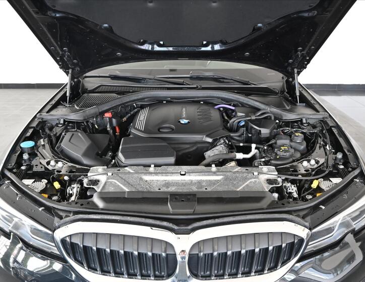 BMW Řada 3 5