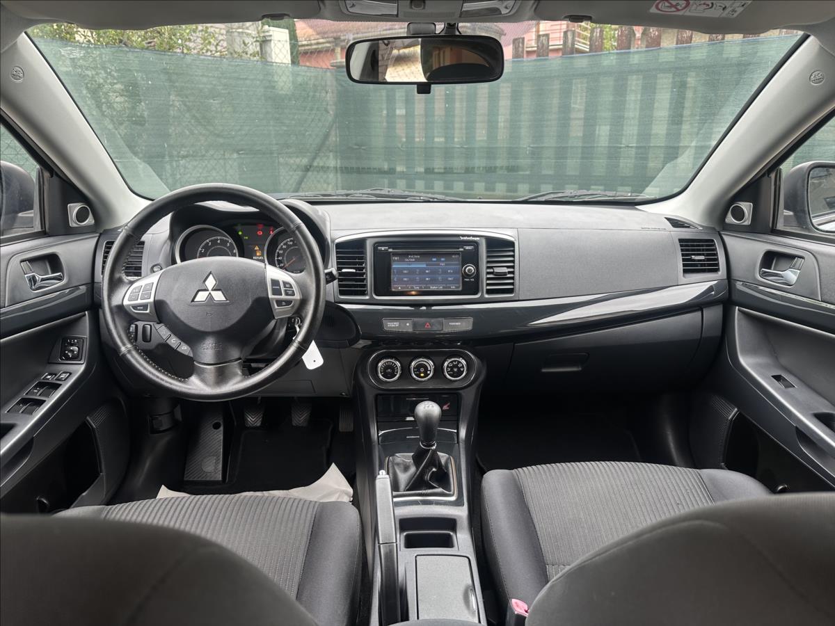 Mitsubishi Lancer