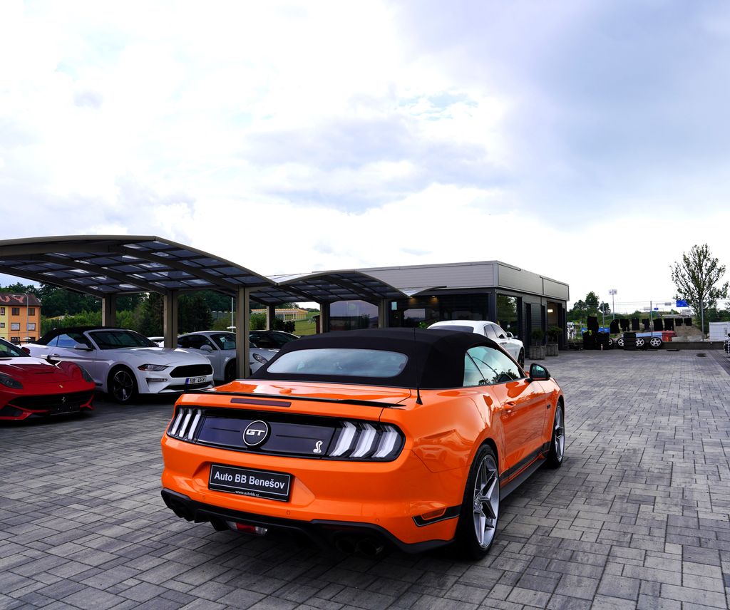Ford Mustang