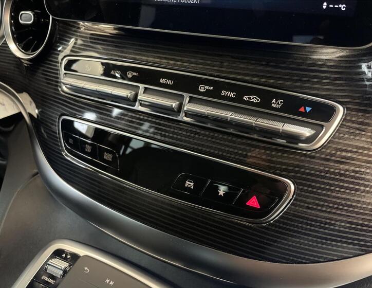 Mercedes-Benz Třídy V 18