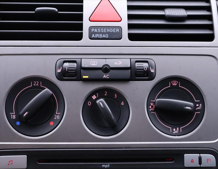 Volkswagen Touran 22