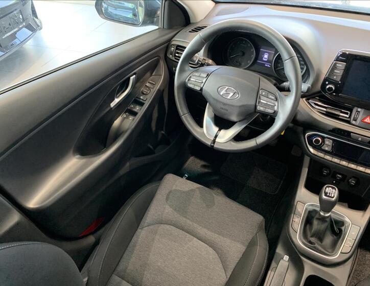 Hyundai i30 17