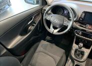 Hyundai i30 17