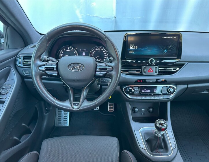 Hyundai i30 17