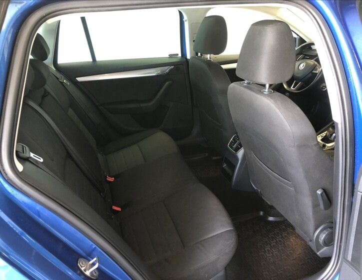 Škoda Octavia 11