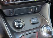Toyota Yaris 16