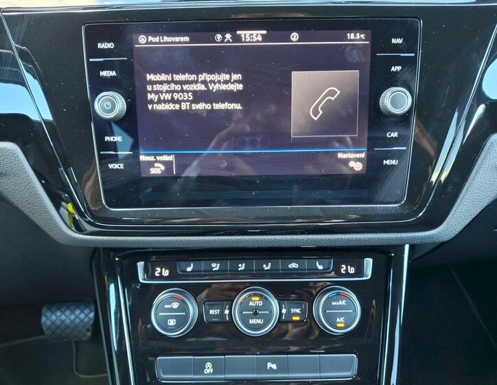 Volkswagen Touran 24