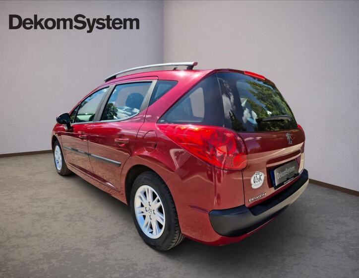 Peugeot 207 4
