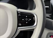 Volvo XC90 12