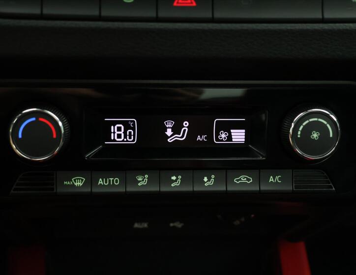 Škoda Fabia 27