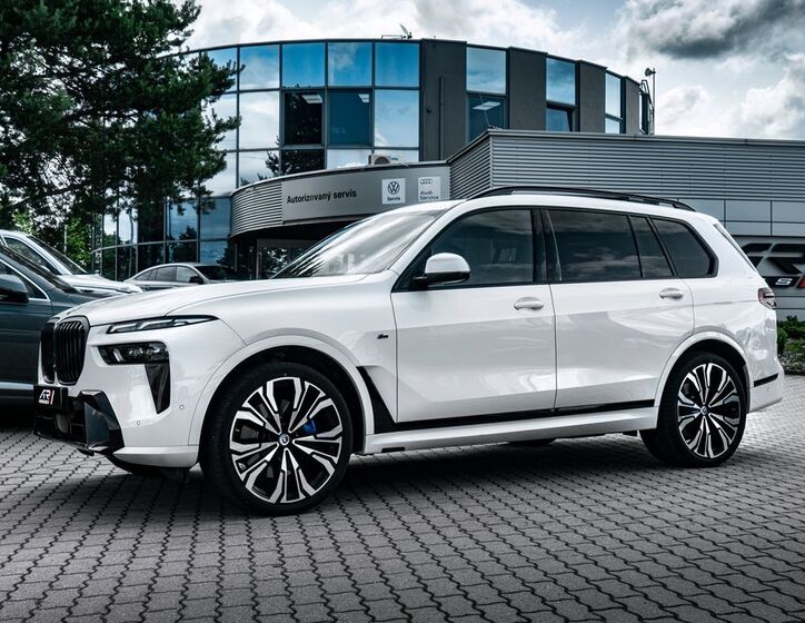 BMW X7 24