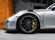 Porsche 911 2