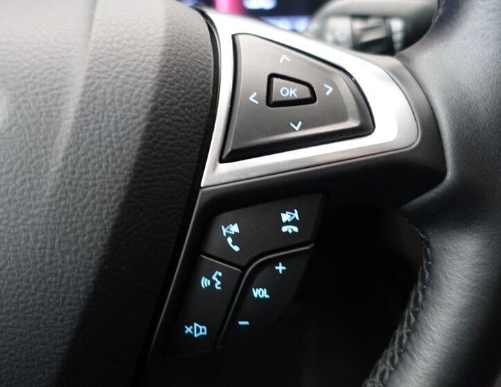 Ford Mondeo 23
