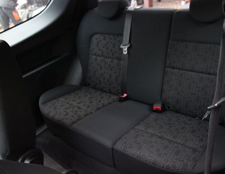 Mitsubishi Colt 15