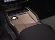 Volvo EX90 17