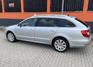 Škoda Superb 8