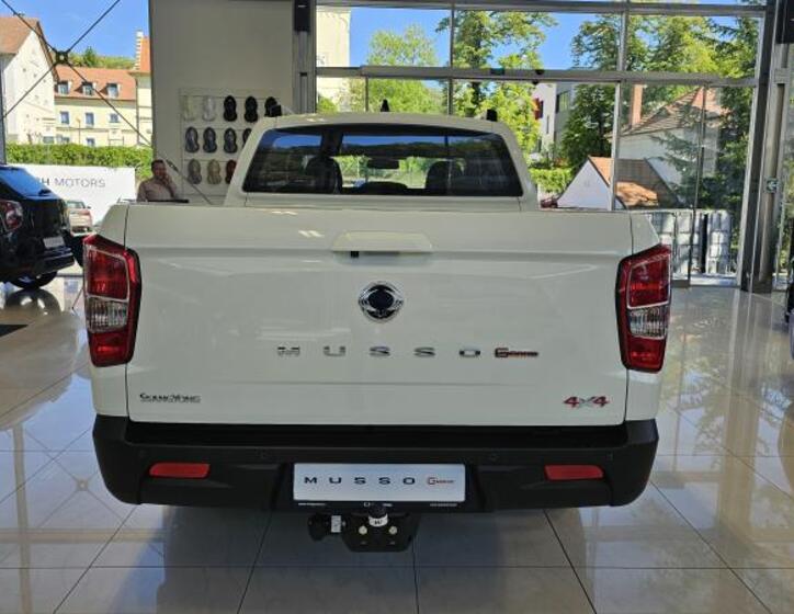 SsangYong Musso 6