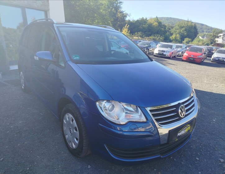 Volkswagen Touran 9