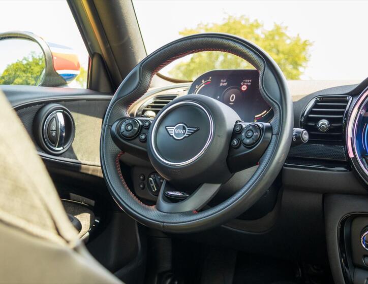 Mini Clubman 32