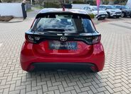 Toyota Yaris 6