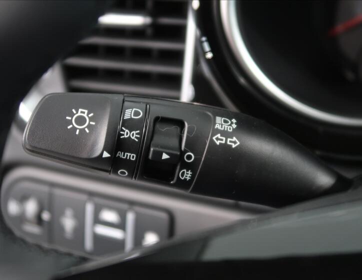 KIA XCeed 19
