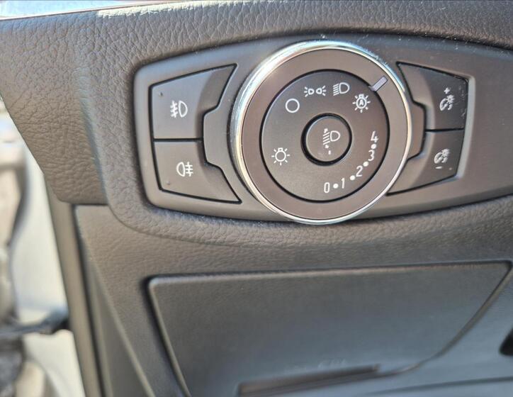 Ford S-MAX 17