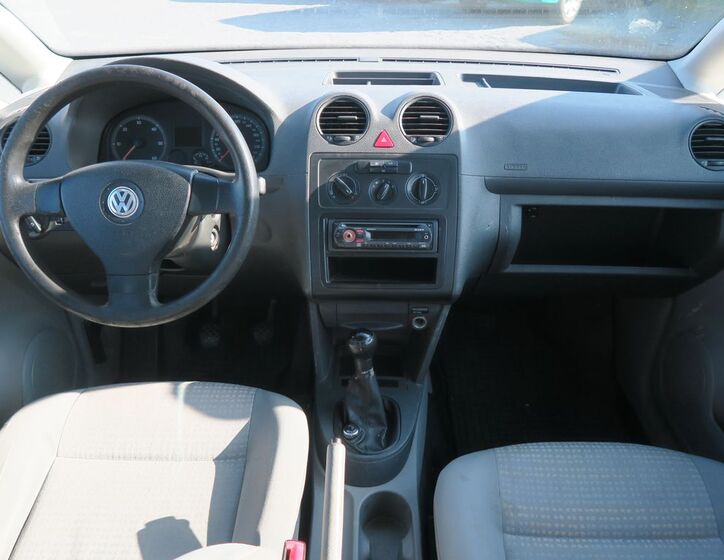 Volkswagen Caddy 10
