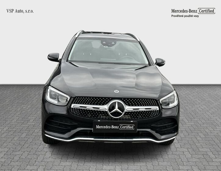 Mercedes-Benz GLC 8