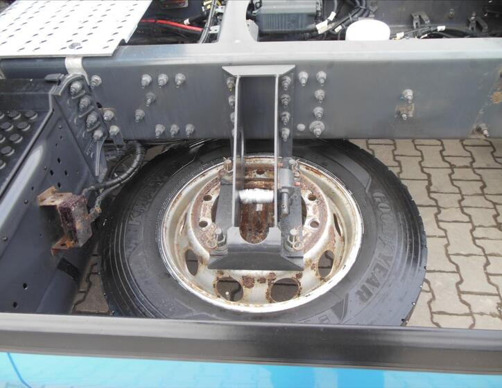 Volvo Ostatní 8