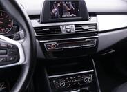 BMW Řada 2 28