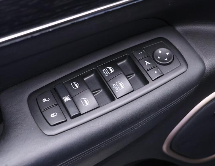 Jeep Grand Cherokee 18