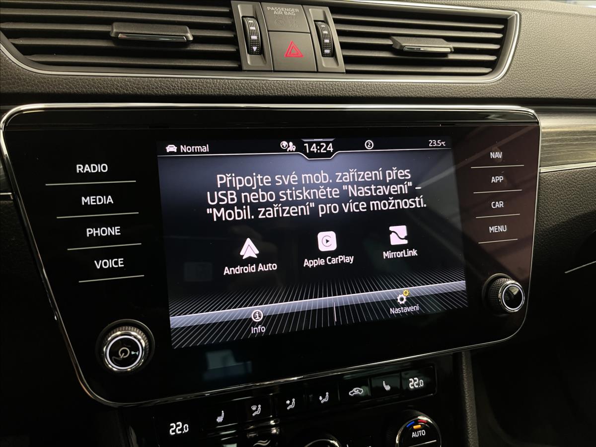 Škoda Superb